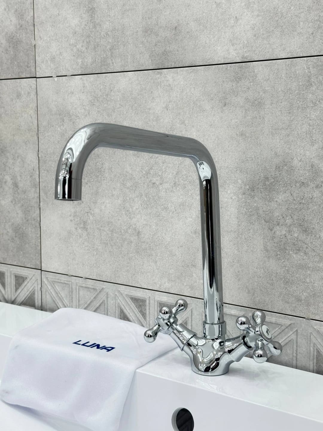 Ծորակ 66000020 LUNA նիկել 42սմ-Օ